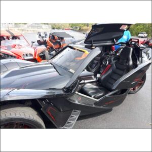 Slingshot Body Kits.com Nascar Styled Windshield - exterior